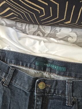 Perry Ellis men’s Charcoal High-Rise Jeans